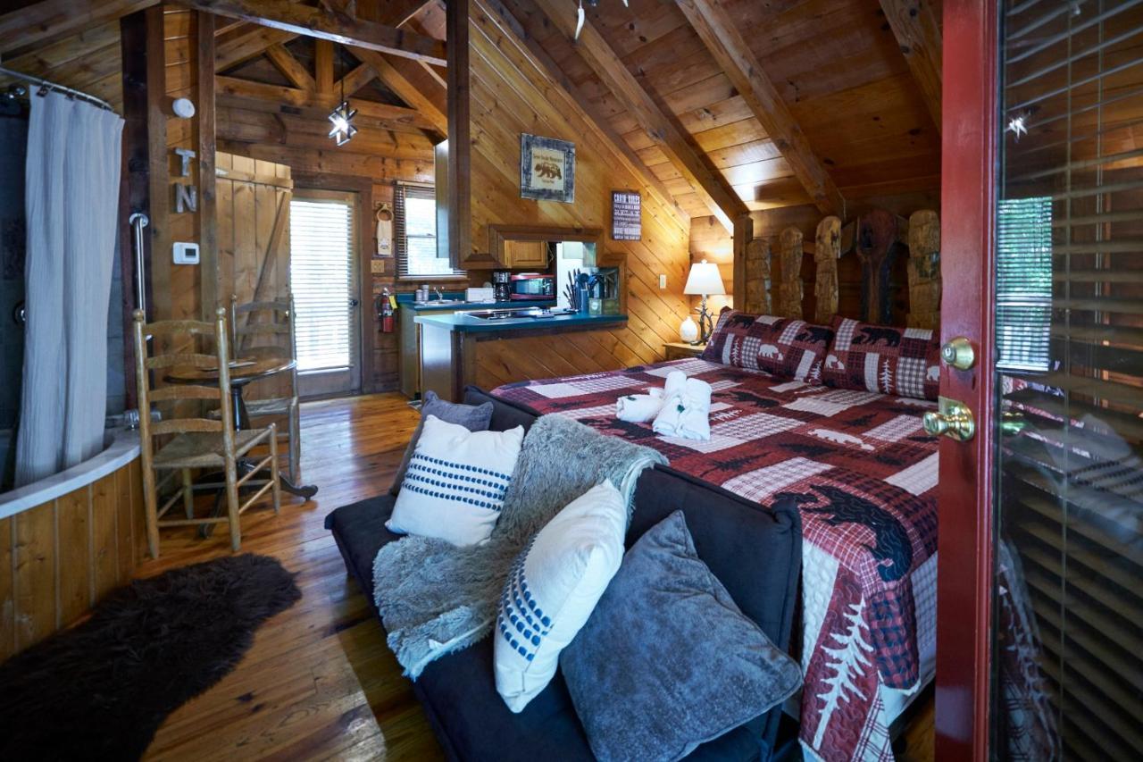 Gatlinburg Area Hottub Cabin - Ladyslipper เซอเวียร์วีล ภายนอก รูปภาพ